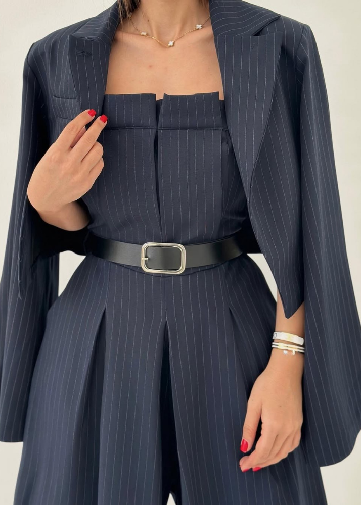 7 Skins Anti-Dandruff Shampoo